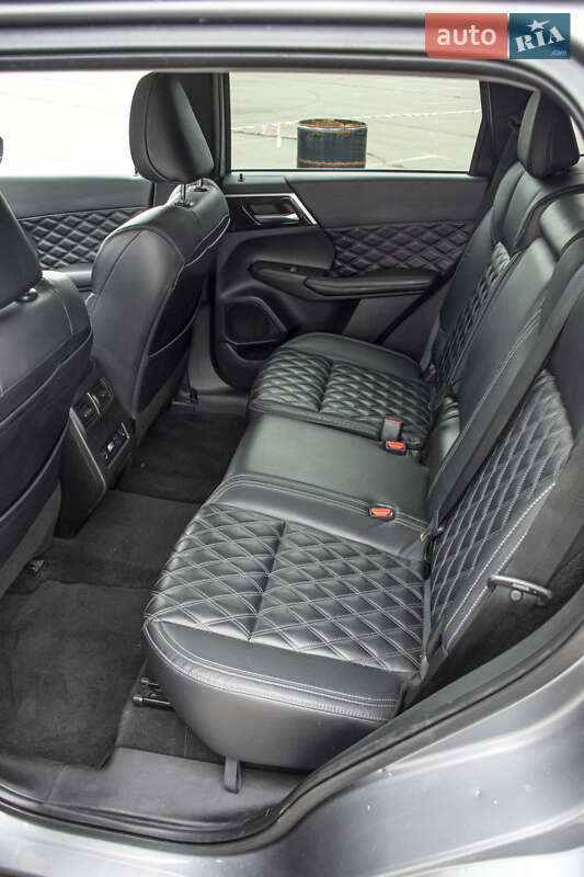 Позашляховик / Кросовер Mitsubishi Outlander 2021 в Києві фото 22 Позашляховик / Кросовер Mitsubishi Outlander 2021 в Києві