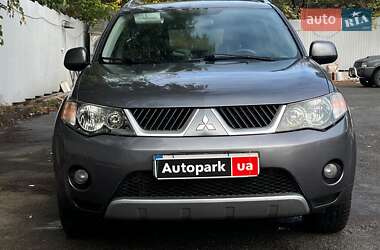 Внедорожник / Кроссовер Mitsubishi Outlander 2007 в 