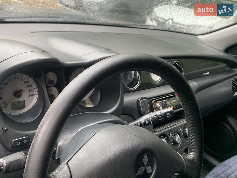 Позашляховик / Кросовер Mitsubishi Outlander 2006 в Василькові