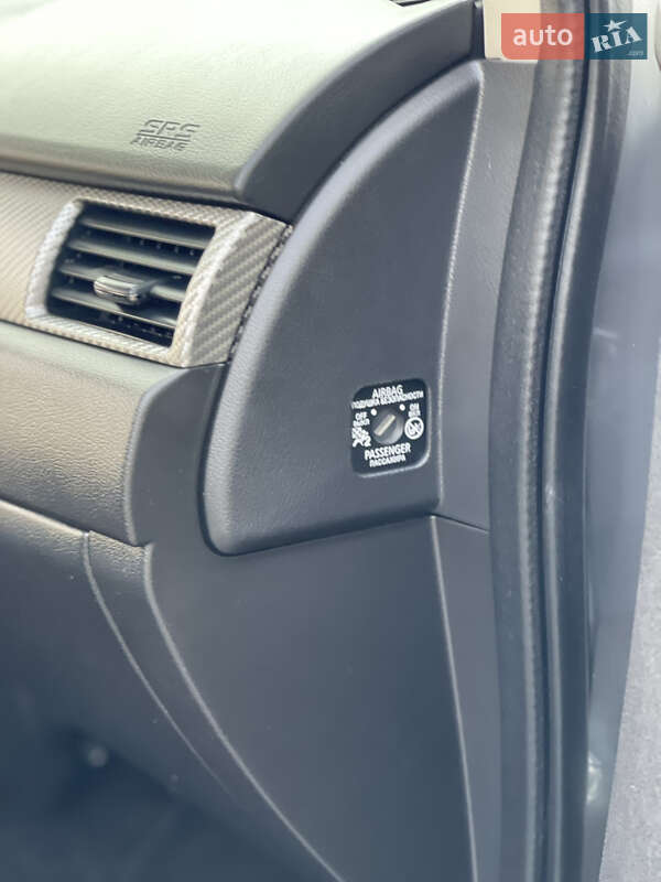 Внедорожник / Кроссовер Mitsubishi Outlander 2014 в Стрые