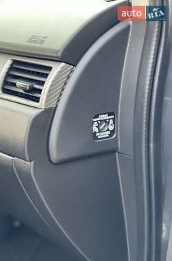 Внедорожник / Кроссовер Mitsubishi Outlander 2014 в 