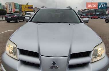 Внедорожник / Кроссовер Mitsubishi Outlander 2007 в Киеве