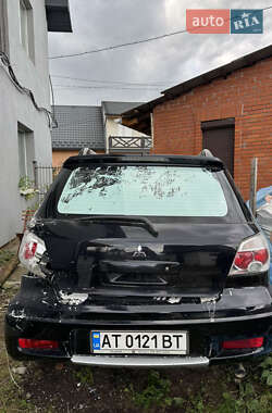 Внедорожник / Кроссовер Mitsubishi Outlander 2009 в 