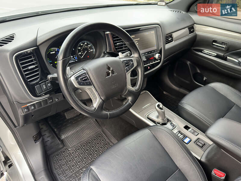 Внедорожник / Кроссовер Mitsubishi Outlander 2022 в Белой Церкви фото 29 Внедорожник / Кроссовер Mitsubishi Outlander 2022 в Белой Церкви