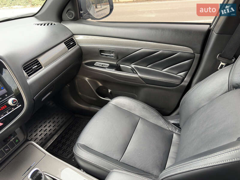 Внедорожник / Кроссовер Mitsubishi Outlander 2022 в Белой Церкви фото 47 Внедорожник / Кроссовер Mitsubishi Outlander 2022 в Белой Церкви