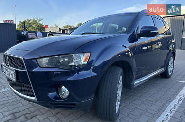 Позашляховик / Кросовер Mitsubishi Outlander 2010 в Шептицькому