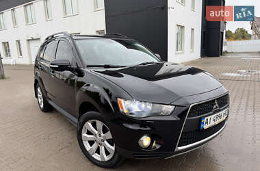 Позашляховик / Кросовер Mitsubishi Outlander 2012 в Києві