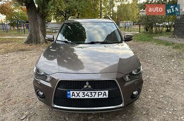 Позашляховик / Кросовер Mitsubishi Outlander 2011 в Харкові
