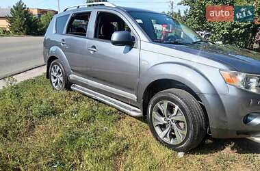 Внедорожник / Кроссовер Mitsubishi Outlander 2007 в 