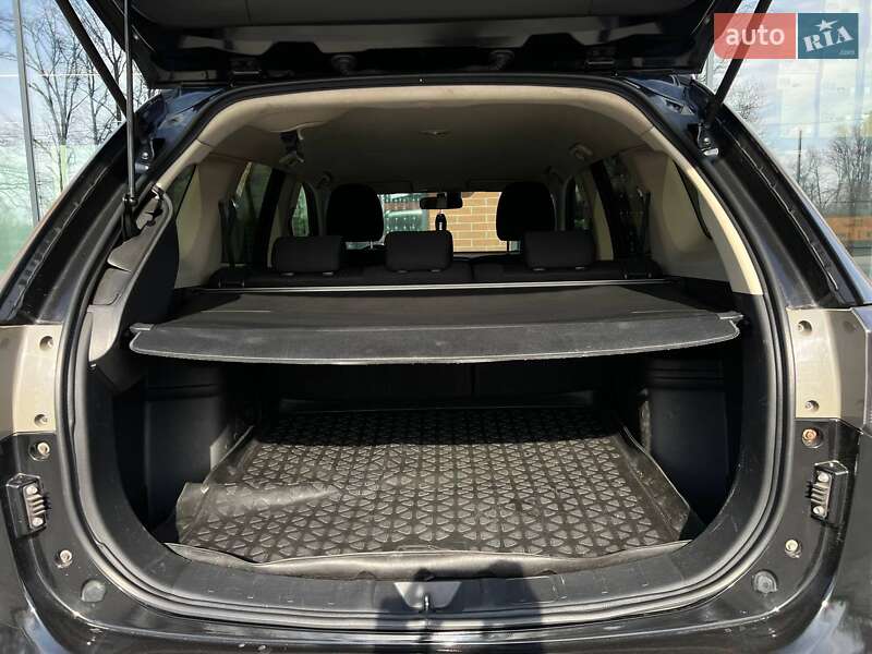 Внедорожник / Кроссовер Mitsubishi Outlander 2012 в Киеве