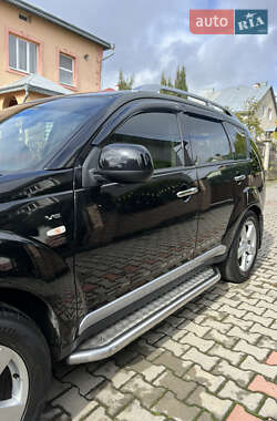 Позашляховик / Кросовер Mitsubishi Outlander 2007 в 