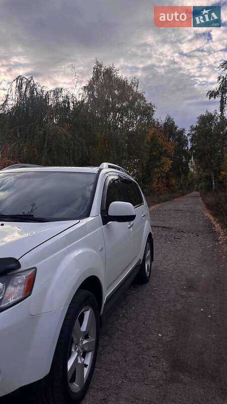 Позашляховик / Кросовер Mitsubishi Outlander 2009 в Прилуках