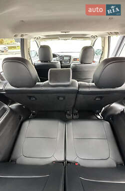 Внедорожник / Кроссовер Mitsubishi Outlander 2013 в 