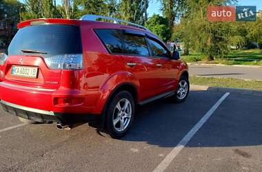 Внедорожник / Кроссовер Mitsubishi Outlander 2010 в Кривом Роге