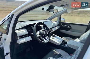 Внедорожник / Кроссовер Mitsubishi Outlander 2022 в 