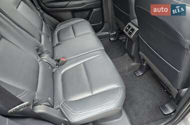 Внедорожник / Кроссовер Mitsubishi Outlander 2018 в 