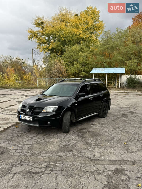 Mitsubishi Outlander 2006