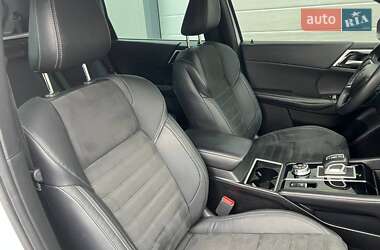 Внедорожник / Кроссовер Mitsubishi Outlander 2023 в 