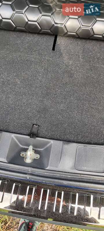 Внедорожник / Кроссовер Mitsubishi Outlander 2017 в Смеле