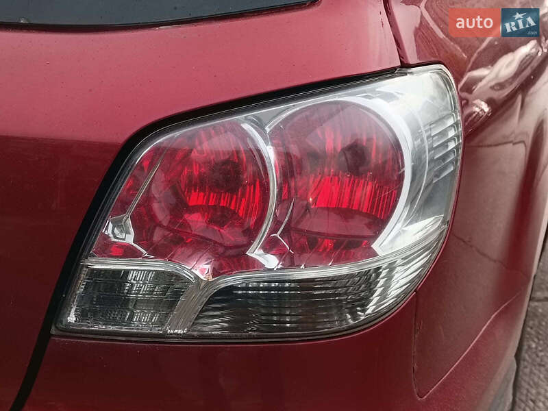 Позашляховик / Кросовер Mitsubishi Outlander 2003 в Харкові