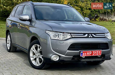 Позашляховик / Кросовер Mitsubishi Outlander 2014 в Тернополі