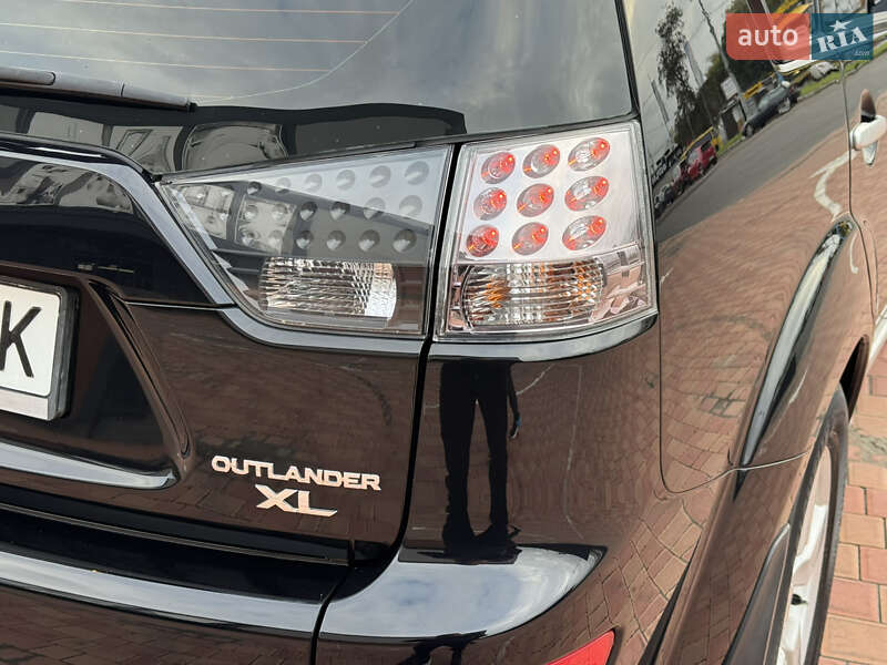 Внедорожник / Кроссовер Mitsubishi Outlander 2008 в Одессе