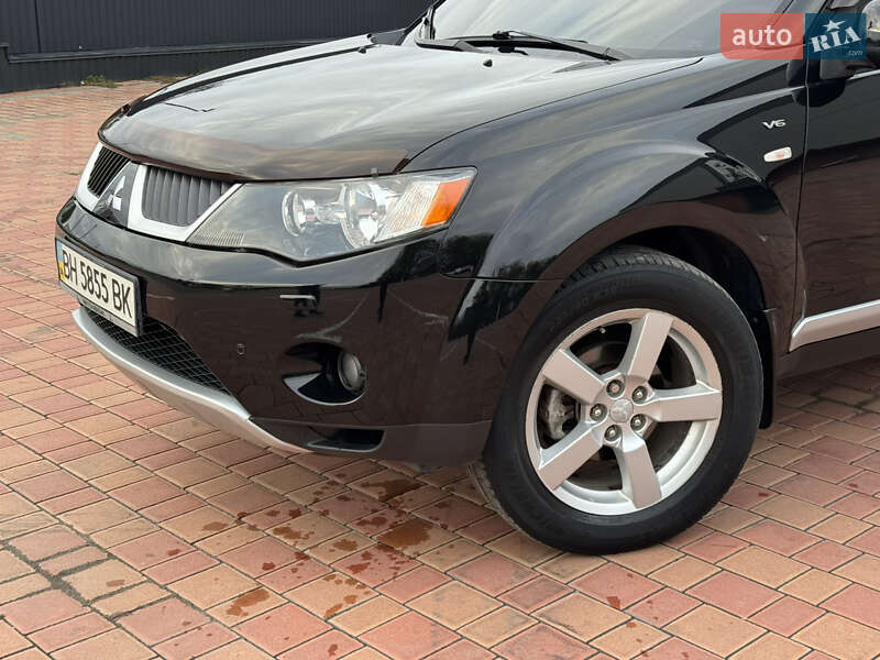Внедорожник / Кроссовер Mitsubishi Outlander 2008 в Одессе