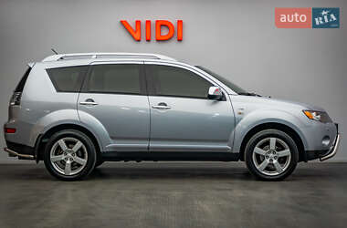 Внедорожник / Кроссовер Mitsubishi Outlander 2008 в 