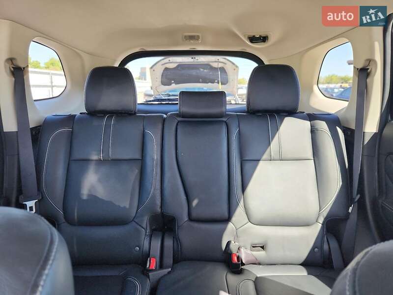 Внедорожник / Кроссовер Mitsubishi Outlander 2018 в Житомире фото 9 Внедорожник / Кроссовер Mitsubishi Outlander 2018 в Житомире