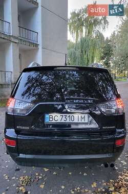 Внедорожник / Кроссовер Mitsubishi Outlander 2007 в 