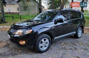 Внедорожник / Кроссовер Mitsubishi Outlander 2007 в 