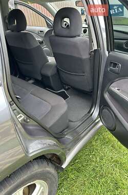 Внедорожник / Кроссовер Mitsubishi Outlander 2008 в 