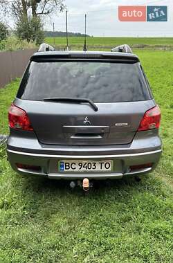 Внедорожник / Кроссовер Mitsubishi Outlander 2008 в 