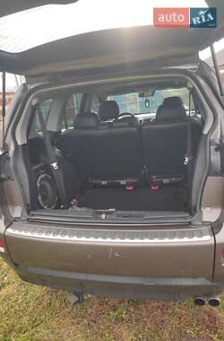 Позашляховик / Кросовер Mitsubishi Outlander 2010 в  Позашляховик / Кросовер Mitsubishi Outlander 2010 в