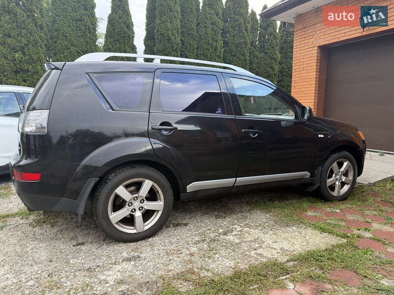 Позашляховик / Кросовер Mitsubishi Outlander 2008 в Борисполі фото 15 Позашляховик / Кросовер Mitsubishi Outlander 2008 в Борисполі