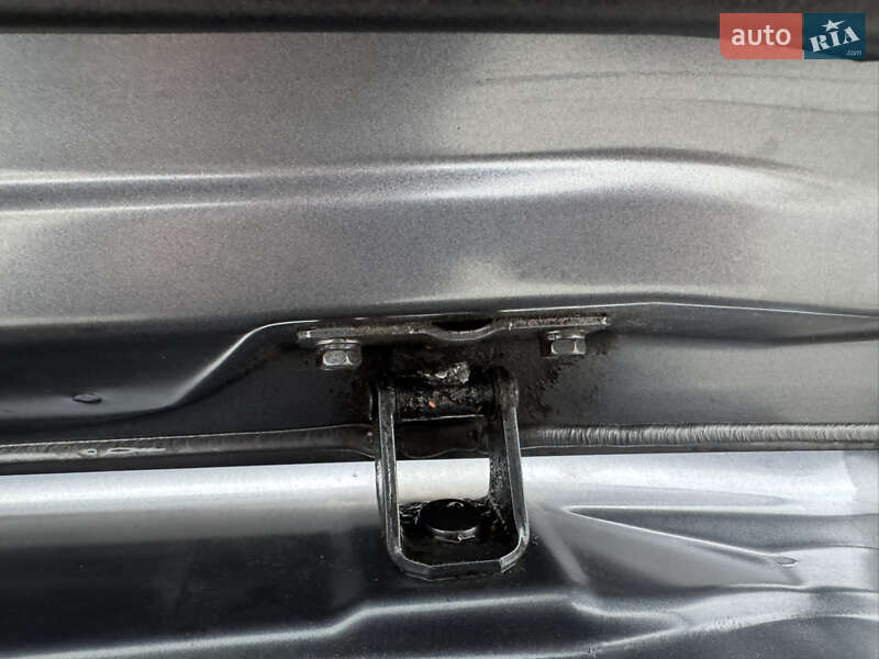 Внедорожник / Кроссовер Mitsubishi Outlander 2012 в Полтаве