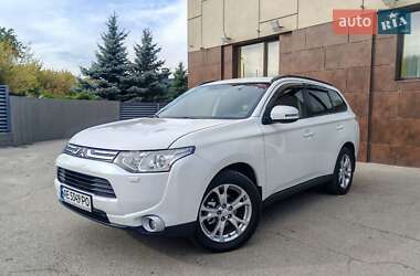 Внедорожник / Кроссовер Mitsubishi Outlander 2013 в Днепре