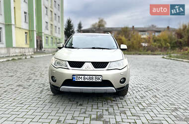 Внедорожник / Кроссовер Mitsubishi Outlander 2007 в Ромнах