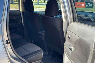 Внедорожник / Кроссовер Mitsubishi Outlander 2021 в 