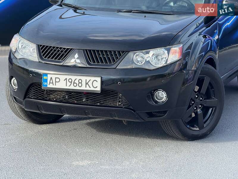 Внедорожник / Кроссовер Mitsubishi Outlander 2007 в Запорожье