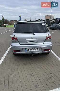 Внедорожник / Кроссовер Mitsubishi Outlander 2007 в 