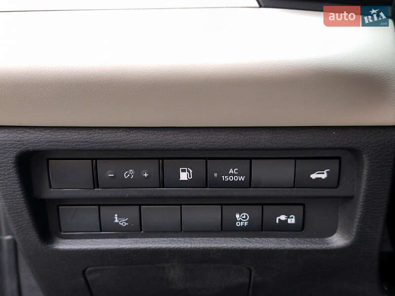 Внедорожник / Кроссовер Mitsubishi Outlander 2022 в Ивано-Франковске