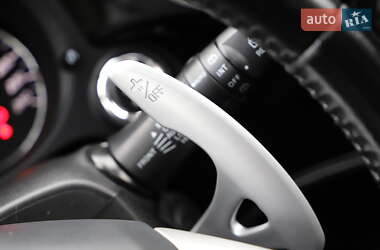 Внедорожник / Кроссовер Mitsubishi Outlander 2016 в 