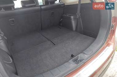 Позашляховик / Кросовер Mitsubishi Outlander 2013 в  фото 20 Позашляховик / Кросовер Mitsubishi Outlander 2013 в