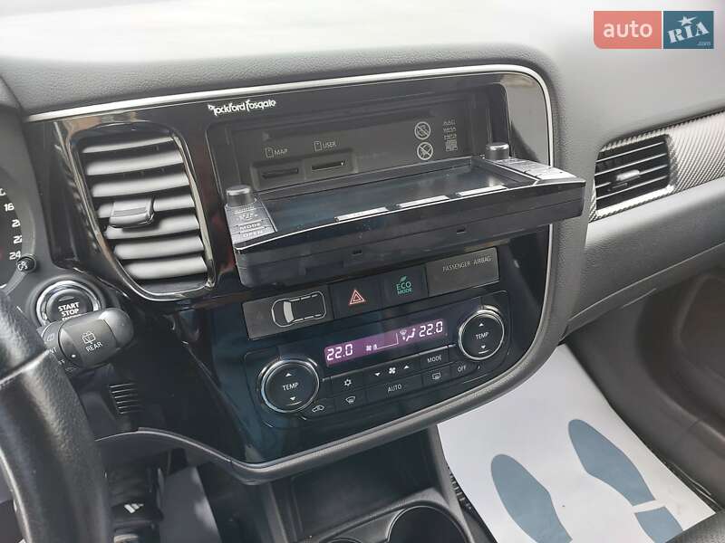 Позашляховик / Кросовер Mitsubishi Outlander 2013 в Рівному фото 34 Позашляховик / Кросовер Mitsubishi Outlander 2013 в Рівному