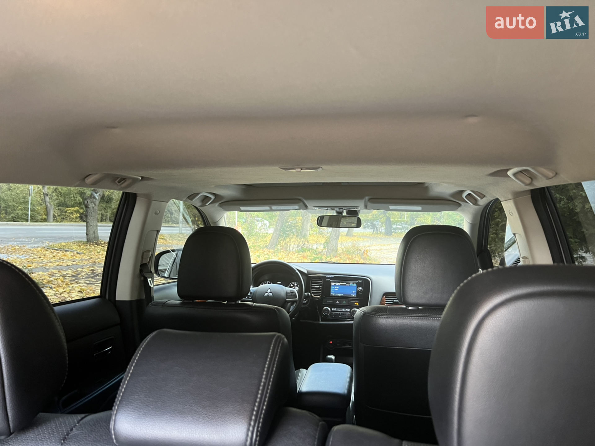 2014 Mitsubishi Outlander - мініатюра 25