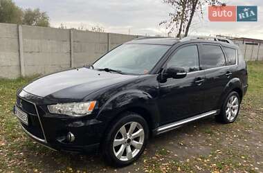 Позашляховик / Кросовер Mitsubishi Outlander 2010 в Березному