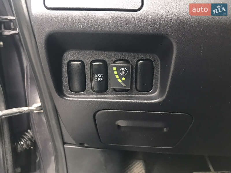 Внедорожник / Кроссовер Mitsubishi Outlander 2007 в Виннице фото 16 Внедорожник / Кроссовер Mitsubishi Outlander 2007 в Виннице