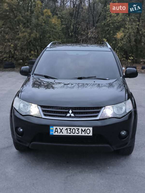 Mitsubishi Outlander 2008