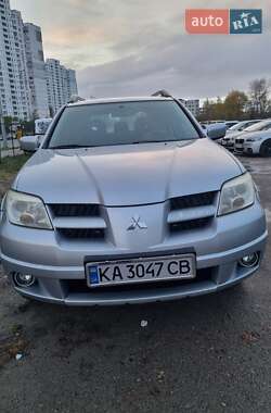 Внедорожник / Кроссовер Mitsubishi Outlander 2007 в 
